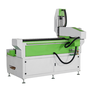 Machine <span class=keywords><strong>de</strong></span> perçage et <span class=keywords><strong>de</strong></span> fraisage CNC à 3 axes pour la fabrication <span class=keywords><strong>de</strong></span> profilés en aluminium, routeur lourd pour la fabrication <span class=keywords><strong>de</strong></span> fenêtres - Product Image 3