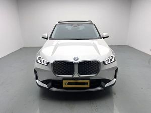 2026 <span class=keywords><strong>IX1</strong></span> EDrive25L X Design Package SUV Eléctrico Usado, EV Premium de Distancia Entre Ejes Larga, Bien Mantenido, Stock Disponible - Product Image 1