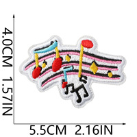 Nouveaux patchs thermocollants brodés en forme de cœur avec notes de musique pour casques audio, logos, embellissement de sacs d'école et accessoires