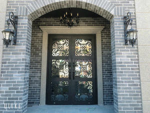 Elegante Puerta de Hierro Forjado y Vidrio para Casa, Apartamento, Hotel y Oficina con Diseño Francés, Origen Vietnam, Resistente al Agua - Product Image 6