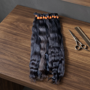 Image agrandie Italian Dee South Indian Raw Virgin Temple Extensions de cheveux humains non traités 00:04 00:18 Ajouter Comparer Partager - Product Image 3