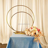 Présentoir professionnel de pièce maîtresse de fleur en métal doré 2025 pour les décorations de table de mariage et les arrangements supérieurs