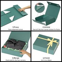 Boîte cadeau personnalisable de luxe en carton ondulé bordeaux, grand format, avec logo en relief, laminage mat, recyclable, fermeture magnétique pliable