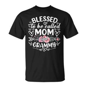 Camiseta para el Día de la Madre con la frase: Bendecida por ser llamada mamá y abuela - Product Image 1