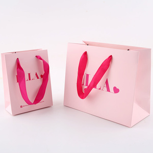 Con compras Embalaje personalizado Negocios Su <span class=keywords><strong>papel</strong></span> <span class=keywords><strong>Kraft</strong></span> Logotipo pequeño para logotipos blancos Vestidos personalizados Regalo <span class=keywords><strong>Bolsas</strong></span> <span class=keywords><strong>de</strong></span> <span class=keywords><strong>papel</strong></span> rosa - Product Image 3