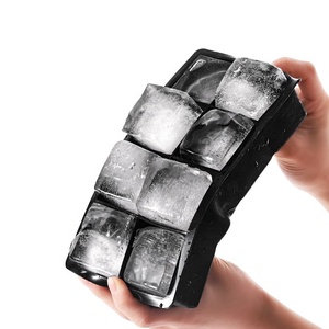 Molde de silicona al por mayor para congelador, bandejas apilables para hacer hielo con tapas, moldes redondos 3D para cubitos de hielo para cócteles y bourbon - Product Image 2