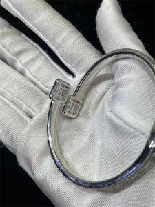 Pulseras de Acero Inoxidable con Cadena Cuadrada VVS y Moissanita de Corte Cojín, Joyería de Moda - Product Image 4