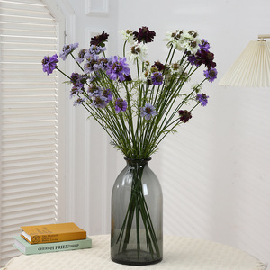 Margaritas simuladas Lilas Asas simuladas Ramos de flores Decoraciones para el hogar Mesas de comedor Decoraciones florales Accesorios - Product Image 1
