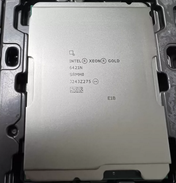 New for Xeon Gold 6421N 32C/64T 64-bit Server CPU 10nm 42MB Cache 235W TDP 6TB DDR4-3200 2.6GHz 8-Channel Virtualization