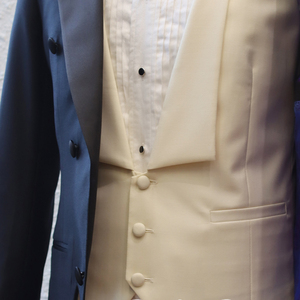 MTM Tuxedo classique à longue queue pour <span class=keywords><strong>homme</strong></span> <span class=keywords><strong>Costume</strong></span> de <span class=keywords><strong>mariage</strong></span> personnalisé pour tailleur <span class=keywords><strong>Boutique</strong></span> <span class=keywords><strong>Costume</strong></span> de marié en laine noire sur mesure - Product Image 3