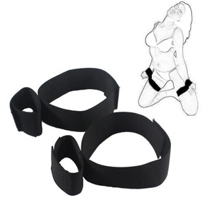SM ชุดของเล่นทางเพศหนังชุดกุญแจมือคอของเล่นการฝึกอบรมทางเลือก - Product Image 1
