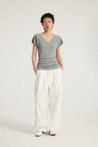 <span class=keywords><strong>T</strong></span>-<span class=keywords><strong>shirt</strong></span> décontracté <span class=keywords><strong>gris</strong></span> uni vintage à col en V pour <span class=keywords><strong>femme</strong></span>, coupe ajustée, en coton/élasthanne respirant et extensible, vente en gros OEM - Product Image 3