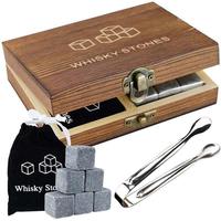 Diseño moderno 9PCS Juego de regalo de piedra de whisky natural para decantador Incluye bolsa de terciopelo y pinzas Caja de madera