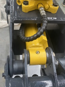 EU Forestry Use Excavator Clamp Saw Hydraulic Wood <b>Cutting</b> Saw for <b>Tree</b> Trimming Log Splitting and Land Clearing - Product Image 2