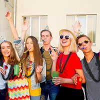 Colliers de fête de carnaval 7 mm très demandés, décorations en chaîne plastique colorée style Nouvelle-Orléans, vente en gros