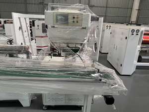 Empaquetadora automática tipo rollo para cinta adhesiva y embalaje de material en rollo, máquina de embalaje de rollo de material, número de artículo: 1 - Product Image 2