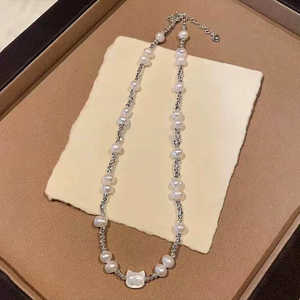 Collar Delicado con Diseño de Fritillaria y Cuentas para Mujer, Marca WENCHI, con Perlas Naturales de Agua Dulce y Cadenas de Diamantes, Estilo Geométrico - Product Image 1