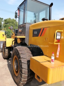 รถตักล้อยาง Liugong 836 มือสองจากจีน สภาพดี คุณภาพสูง ราคาถูก - Product Image 2