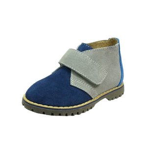 迪拜风格定制颜色手工休闲麂皮男童学步鞋 - Product Image 1