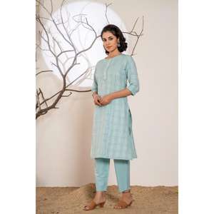 Vente chaude traditionnel indien coton Kurti ensemble avec broderie dames Kurta pour l'été en gros à Surat Inde en gros - Product Image 2