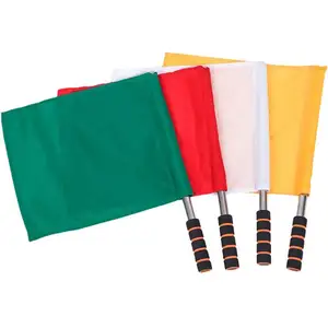 Lapangan Olahraga Internasional Warna Solid Wasit Bendera Tiang Pada Tongkat Kuning Merah Pertandingan Sepak Bola Sepak Bola 100% Poliester Wasit Bendera