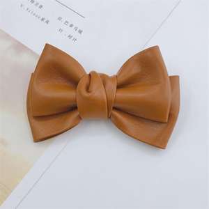 Molti stili carino ragazzo e ragazza <span class=keywords><strong>papillon</strong></span> personalizzato in pelle artificiale decorazione per la casa <span class=keywords><strong>papillon</strong></span> Hardware per gli uomini fabbrica all'ingrosso - Product Image 4