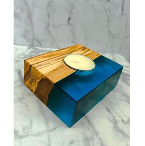 Portavelas de Resina y Madera Hecho a Mano, Diseño Artístico Único, Madera Maciza Premium Combinada con Resina, Perfecto para Ambiente - Product Image 1