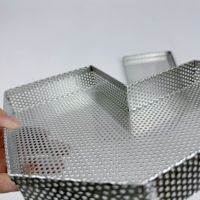 Plateau de cuisson perforé en acier inoxydable sur mesure avec poignées pliables et nettoyage facile