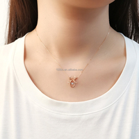 Nouveauté Collier en or massif 18 carats avec pendentif animal cerf en mouvement orné de diamants pour femme et fille