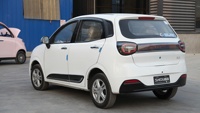 Mini voiture électrique avec 4 portes 5 sièges-Véhicule à énergie nouvelle direction gauche pour les familles Devenez distributeur