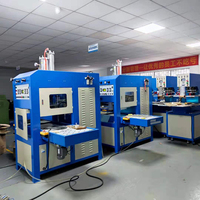 Machine d'emballage blister pour la fabrication d'oeufs Kinder Joy