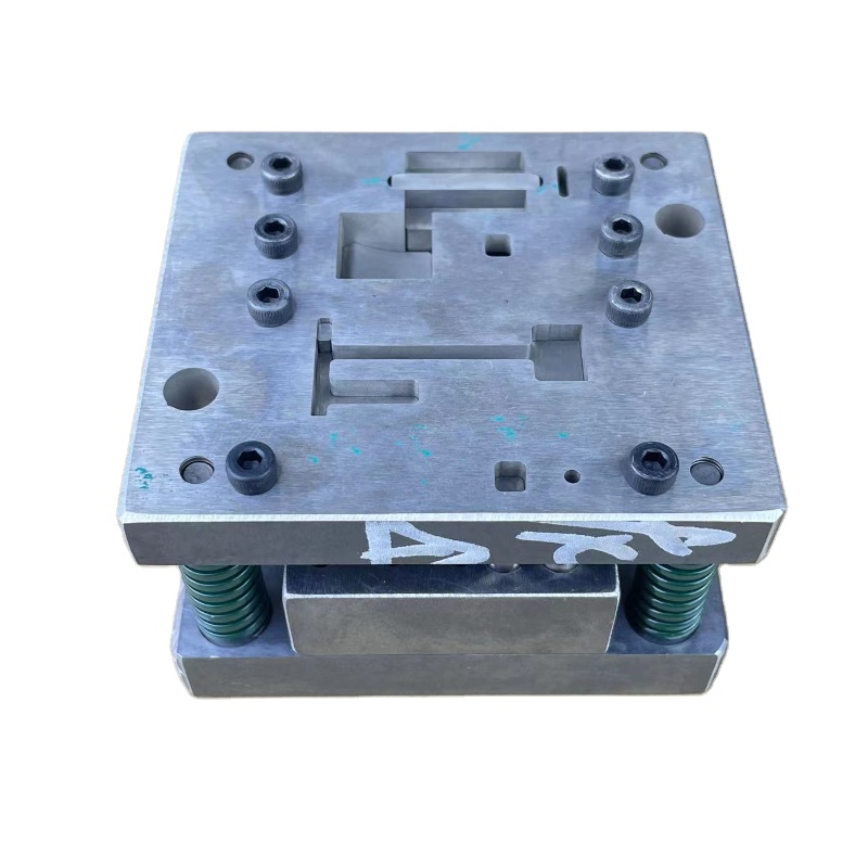 Custom Injection Plastic Mold Making POM ABS Nylon Machineries Design Services Cold Runner Steel & P20 Material Fabrication