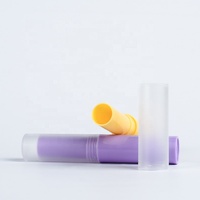 Conteneur de baume à lèvres cosmétique en gros 4g Tube de rouge à lèvres en plastique clair blanc violet rose jaune