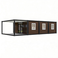 Maisonnette amovible en bois chaleureux avec moustiquaires et accès sans escalier pour personnes âgées, idéale pour jardin