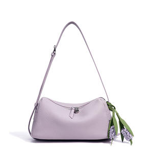 กระเป๋าหนังแท้สะพายข้างผู้หญิง รุ่นใหม่ ปี 2026 สีชมพู ดีไซน์พกพาสะดวก พร้อมซิปปิด - Product Image 1