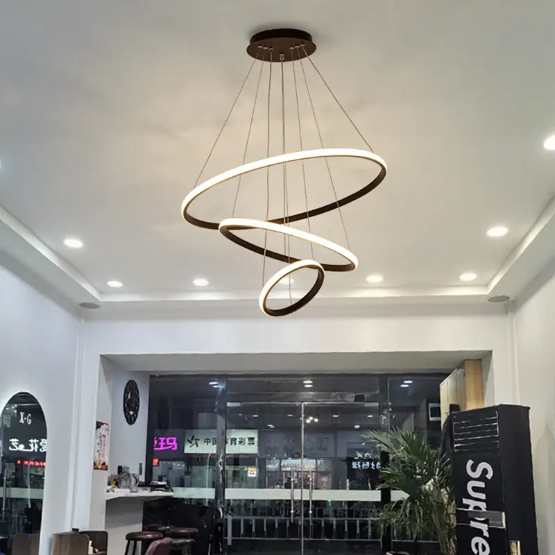 Phong cách thời trang biệt thự nhà hàng phòng khách trang trí Acrylic Nhẫn hiện đại LED mặt dây đèn