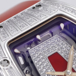 Montre pour femme en forme de baril, montre-bracelet squelette incrustée de diamants, bracelet en caoutchouc rouge, montre élégante pour femme, montre de luxe - Product Image 3