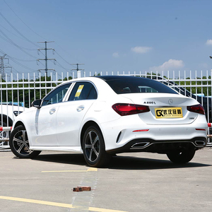 Auto Usate dalla Cina <span class=keywords><strong>Mercedes</strong></span>-Benz <span class=keywords><strong>Classe</strong></span> A 2022 Guida a Sinistra Turbo Pelle Scura 1.3T/2.0T 7DCT MBUX Smart Connect Berlina Compatta di Lusso - Product Image 6