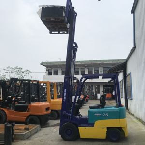 Low Hours Warehouse Factory Equipment for Sale <b>Used</b> for FD25 3 Ton Counterbalance Forklift Diesel Engine 1 Year Warranty - Product Image 5