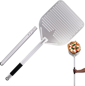 Pelle à pizza en aluminium perforé antiadhésive de 14 pouces et pelle à pizza en métal durable avec poignée en silicone - Product Image 1