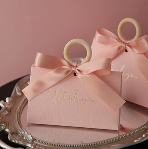 Scatola per Confetti Matrimoniali Rossa, Confezione Regalo per Confetti Nuziali, Scatola Creativa Fai-da-Te per Caramelle, Decorazioni per Feste di Compleanno - Product Image 1