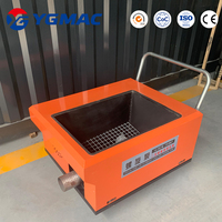 Pompe à béton électrique compacte avec raccords de tuyaux pour le coulage de colonnes structurelles secondaires