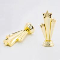 Figurine de conception de trophée en forme d'étoile filante dorée de vente chaude de fabrication pour la cérémonie de remise des prix GZ54