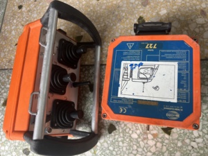 รีโมทคอนโทรลคุณภาพสูง CIFA แบบห้าแขน สำหรับรถปั๊มคอนกรีต รุ่น HBC727 HBC735 - Product Image 4