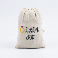 Sac personnalisable en coton et lin écologique avec cordon de serrage pour kit de récupération après gueule de bois, idéal comme cadeau de fête prénuptiale en soie avec logo personnalisé