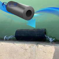 Pare-battage marin personnalisé haute performance, pare-battage cylindrique en caoutchouc pour quai de bateau avec accessoires de fixation et certificat BV