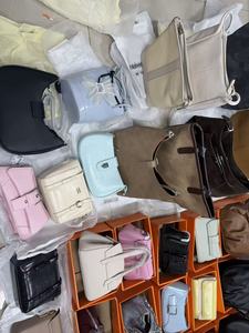 Nuova Borsa a Spalla Classica Economica in Pelle PU per Donna, Stile Vintage con Chiusura a Cerniera e Fodera in Poliestere, per Uso Quotidiano - Product Image 4