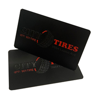 Carte magnétique PVC CR80 de luxe sur mesure avec impression offset et logo de marque estampé à chaud