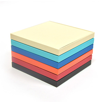 Boîtes en carton recyclables de luxe avec doublure en éponge, couvercle amovible, logo personnalisé, pelliculage brillant, pour bougies, portefeuilles et vêtements