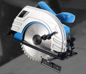 <span class=keywords><strong>Sierra</strong></span> <span class=keywords><strong>Circular</strong></span> <span class=keywords><strong>con</strong></span> Cable de 1380W, 5500 RPM <span class=keywords><strong>con</strong></span> Protector de Aluminio Ligero, Botón de Bloqueo y <span class=keywords><strong>Regla</strong></span> de Escala, Ángulo de <span class=keywords><strong>Corte</strong></span> de 45 Grados - Product Image 6